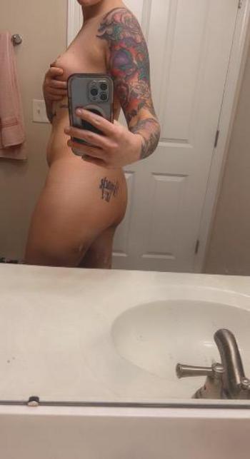 Skylar, 25  female escort, Wilmington