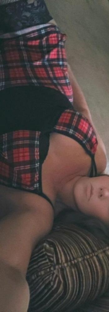 <3 Chelsii baebee <3, 37  female escort, Wilmington