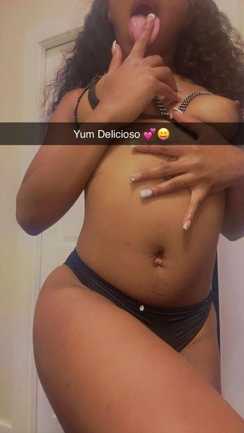 910-707-3546, 26  female escort, Wilmington