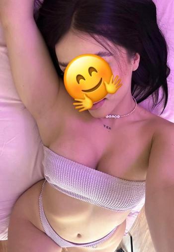 402-771-0402, 26  female escort, Wilmington