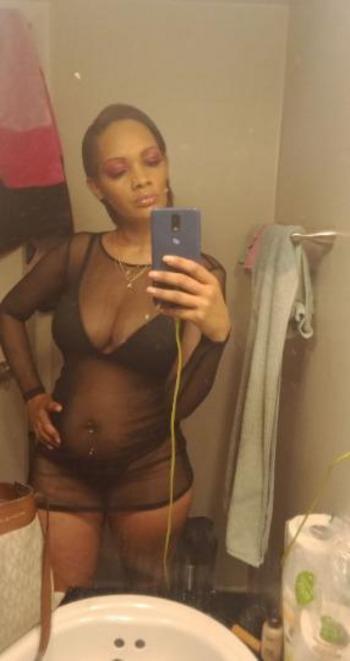 9106202100, female escort, Wilmington